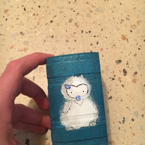 Owl box - Picture 2 of 2